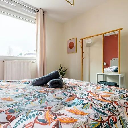 Le Terracotta Cosy Avec Terrasse, Parking Prive Et Confort Ete *