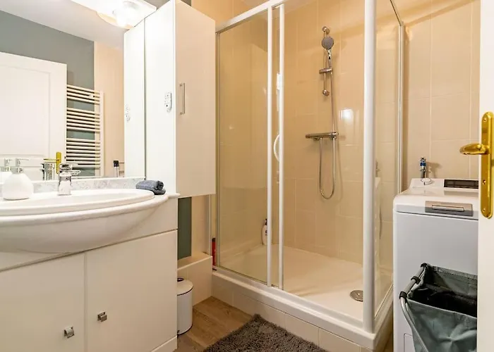 Terracotta, Chaleureux Calme Pour 2 Personnes, Avec Parking Prive, Ideal Sejour Business Ντιζόν