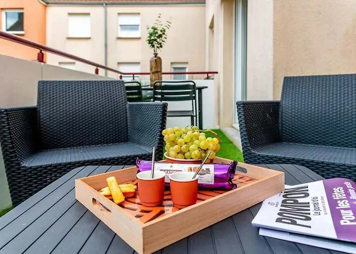 Terracotta, Chaleureux Calme Pour 2 Personnes, Avec Parking Prive, Ideal Sejour Business Διαμέρισμα